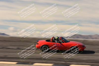 media/Jan-04-2026-SCCA SD (Sun) [[defc442887]]/4-Novice Group/Session 2 Bowl Speed Pans/